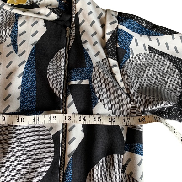 Topshop Front Zip Patterned Blazer * 2 - Picture 9 of 13